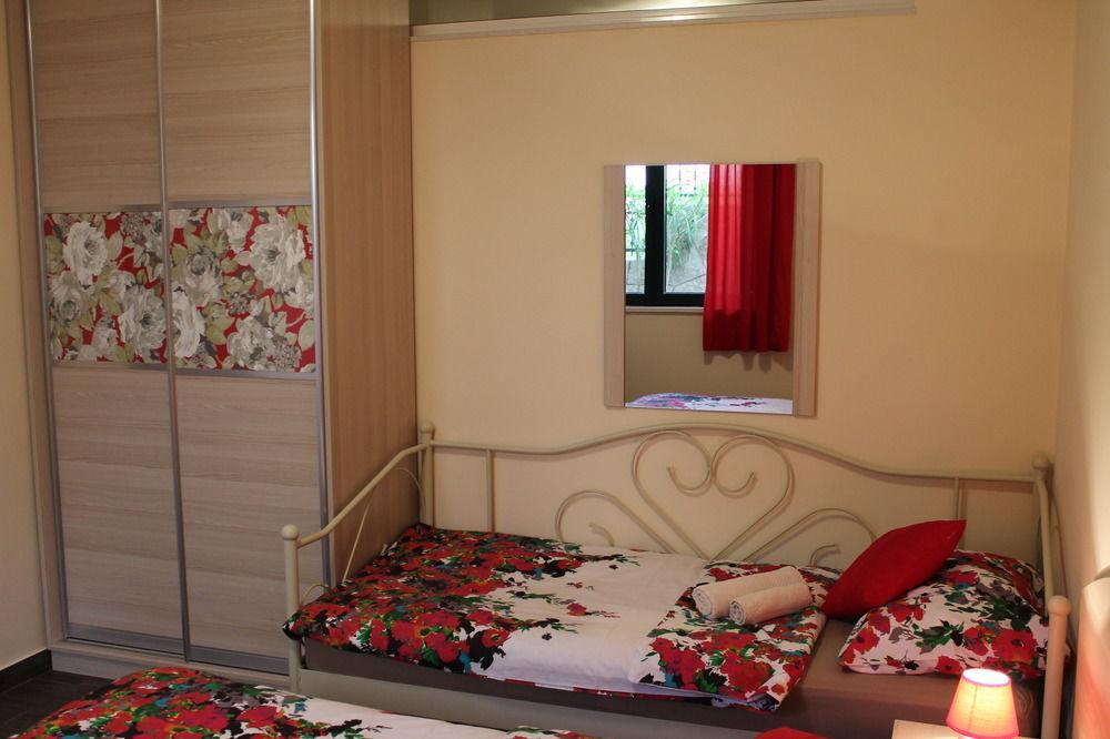 Logos Appartement Cavtat