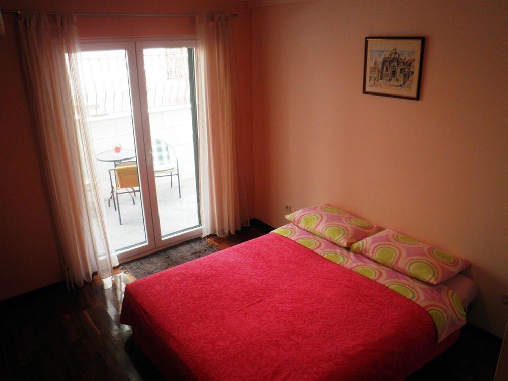 Logos Appartement Cavtat