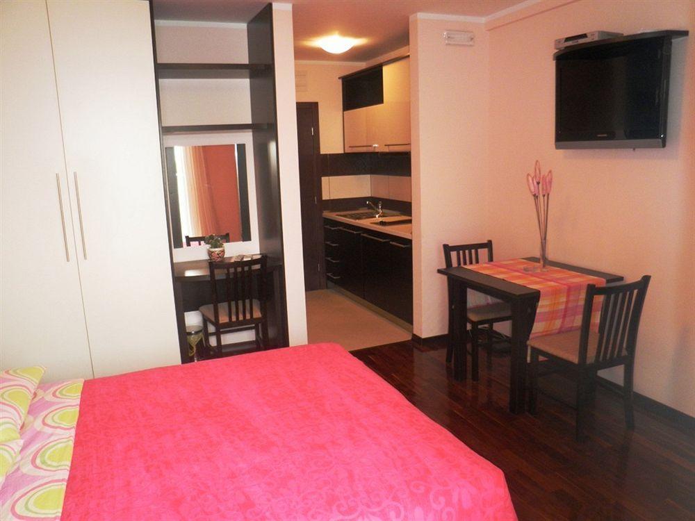 Logos Appartement Cavtat