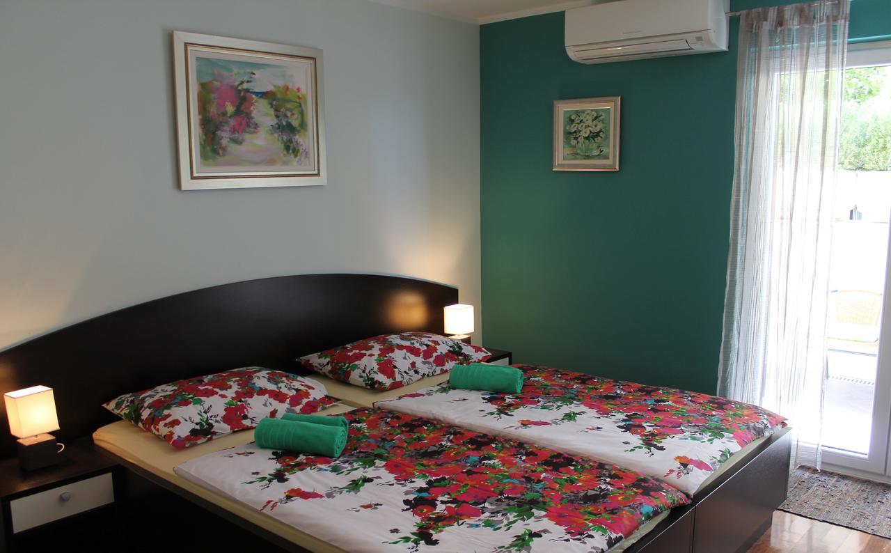 Logos Appartement Cavtat