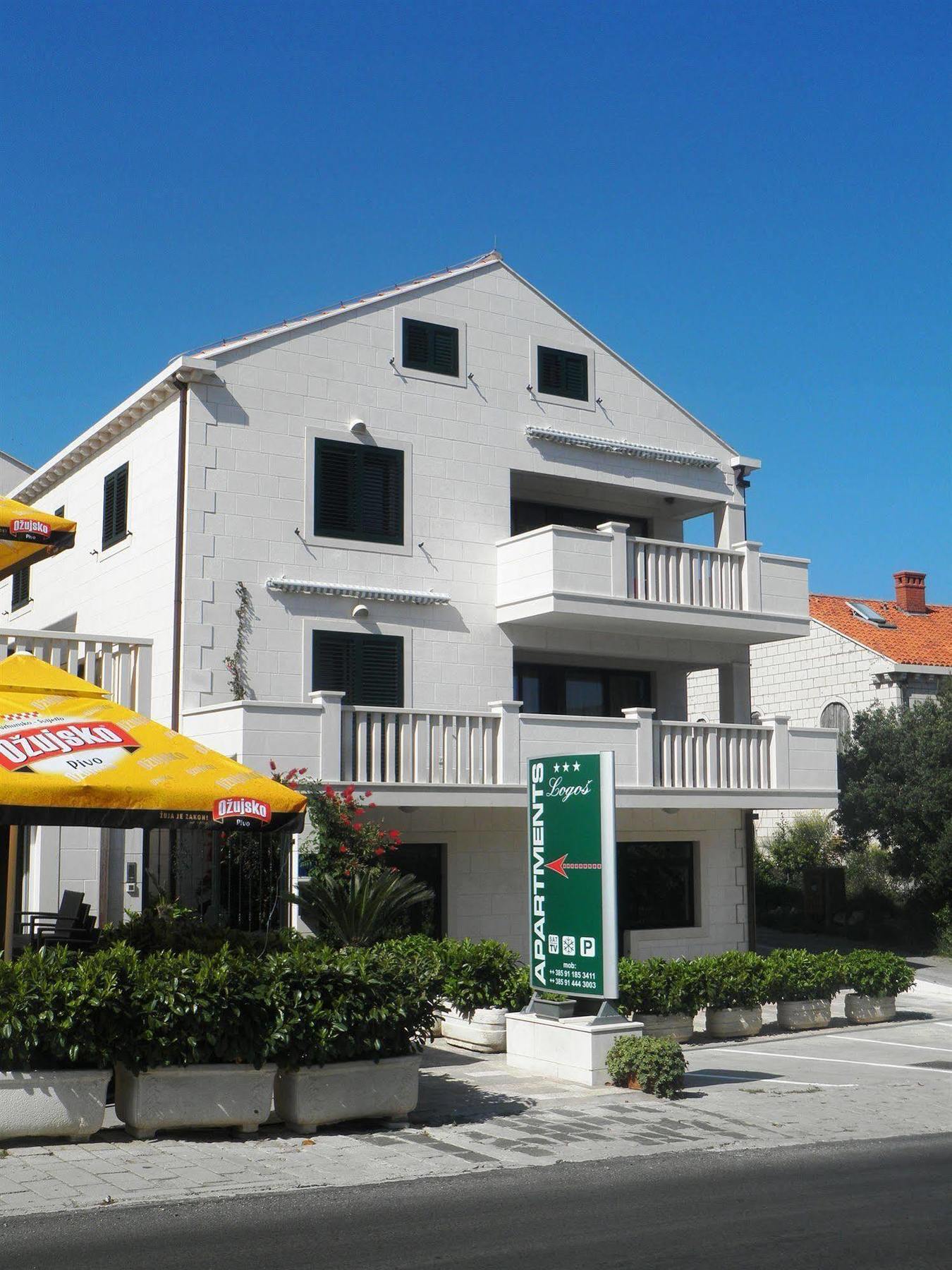 Logos Appartement *