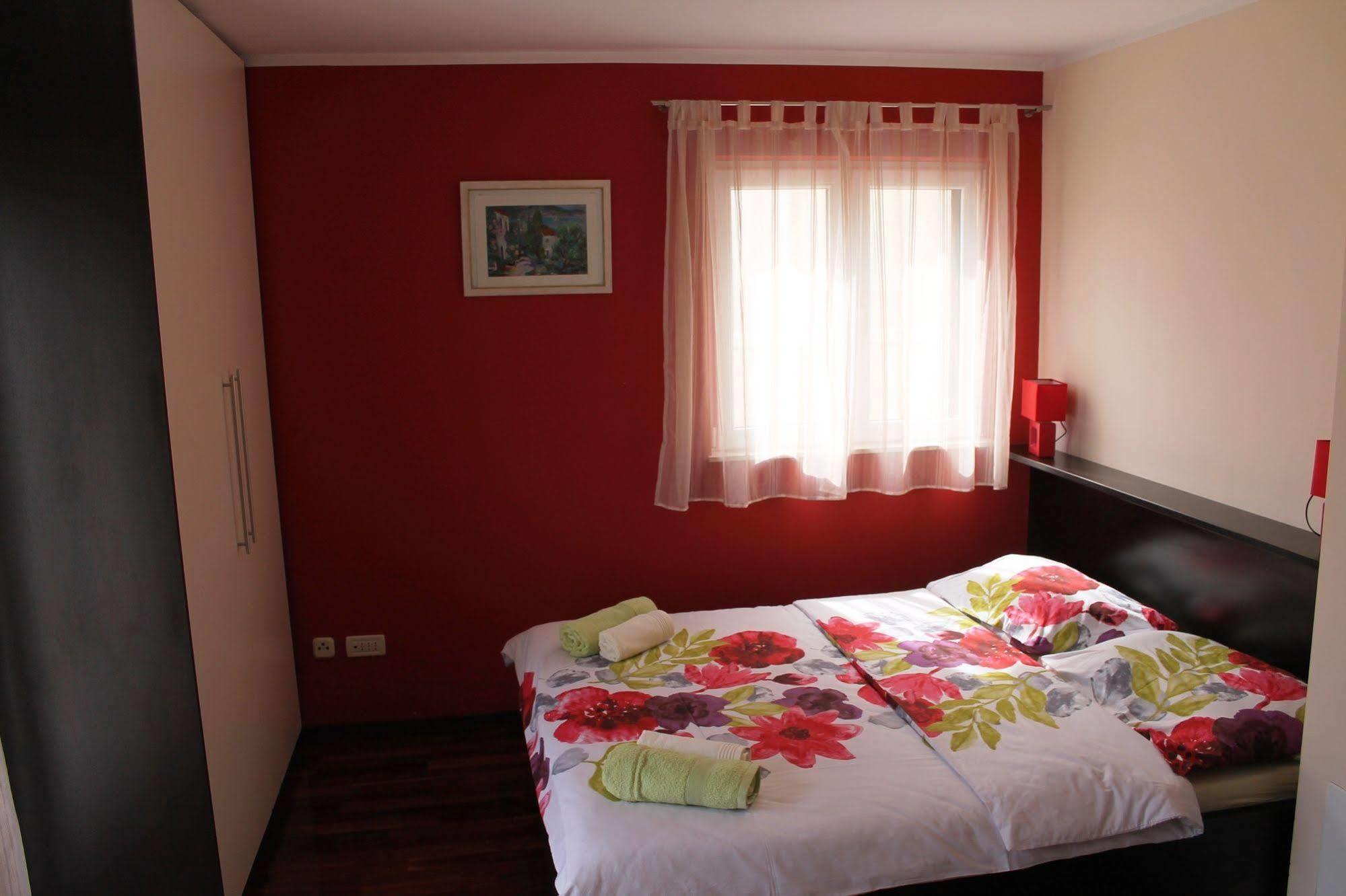Appartement Logos