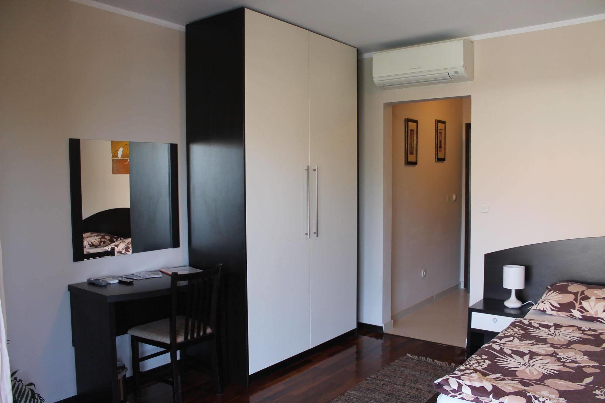 Appartement Logos